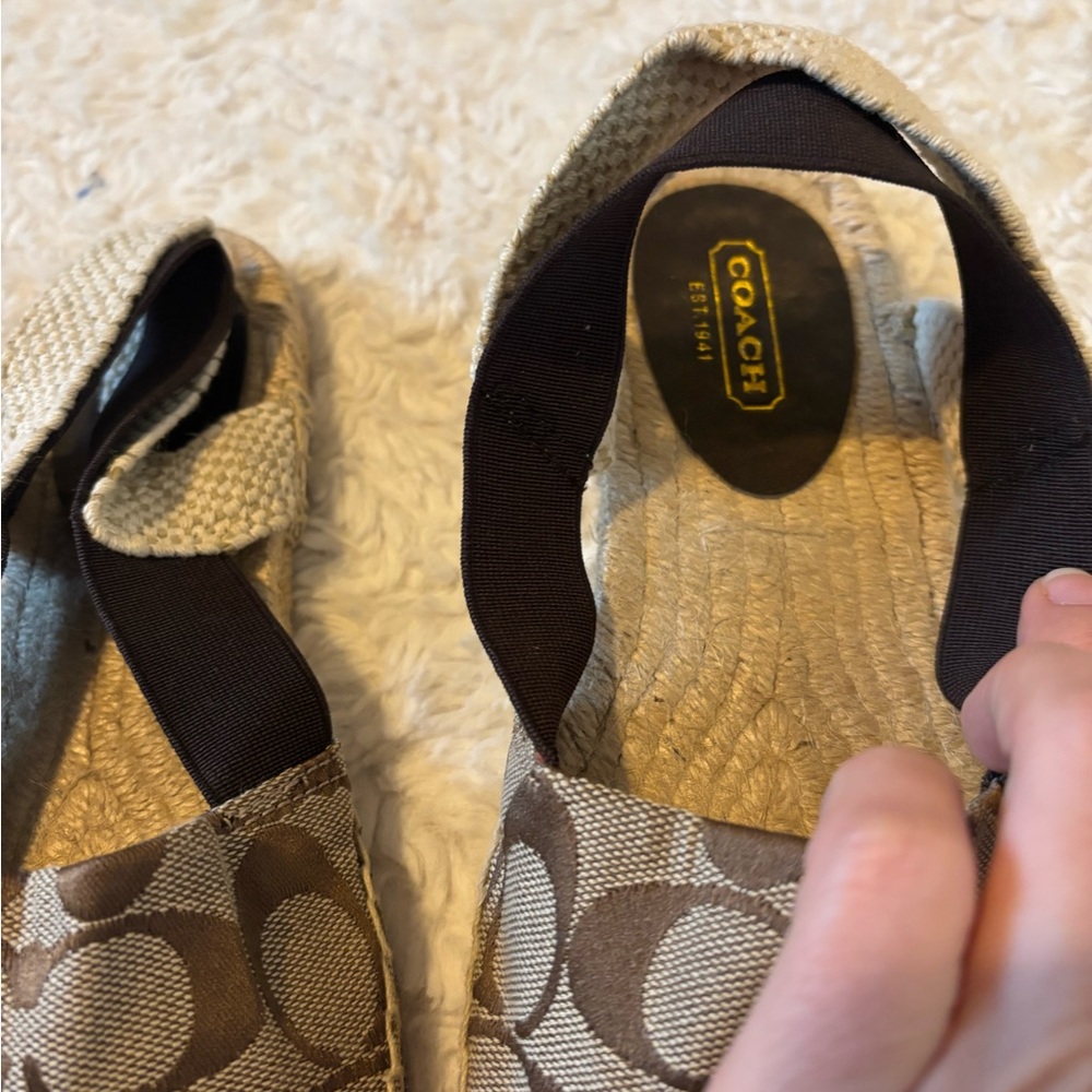 NWOT Coach Signature C Espadrille Flats Women’s sz 6. - Picture 3 of 6